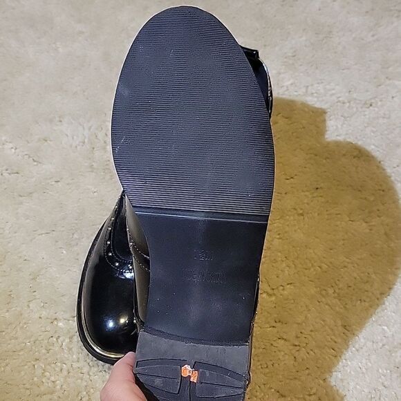 Midnight Velvet Loafer with studs. Size 7.5 - Picture 5 of 7